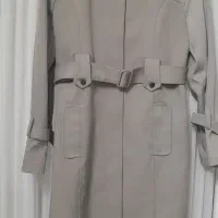 بارونی سالم وتمیز درحد نو مناسب سایز۳۶و۳۸ و۴۰