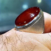 انگشتر سرخ نخبه جگری