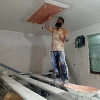 گچکاری.لکه‌گیریی.نخاله.تخریب