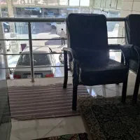 کار در اتو گالری