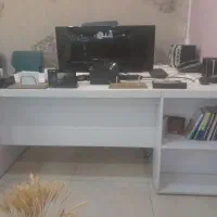 میز اداری کارمندی