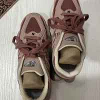 کفش نیو بالانس اصل|کیف، کفش، کمربند|یزد, |دیوار