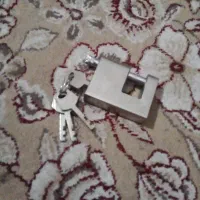 قفل طلایی پیدا شده