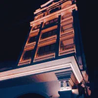 176متر/تکواحدی/3خواب/حاشیه20متری/آماده نشیمن