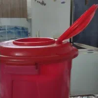 سطل زباله خیلی محکم وبزرگ|ظروف نگهدارنده، پلاستیکی، یک‌بارمصرف|مشهد, کشاورز|دیوار