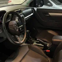 کی ام سی t8، مدل ۱۴۰2