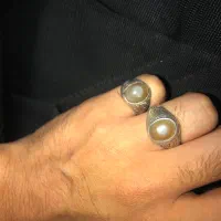 انگشتر موکل دار