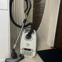 جاروبرقی لاروس