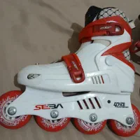 کفش اسکیت سایز ۳۲ تا ۳۶ کاملا نو