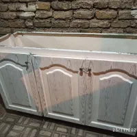 ‌یک‌عدد‌کابینت‌‌۳در‌و‌میز‌کار‌‌به‌فروش‌میرسد‌