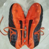 کفش استوک سیاه نارنجی