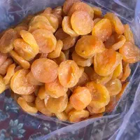 فروش قیسی قیصی خشک کاملا بهداشتی و سالم