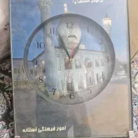 ساعت دیواری در حد نو