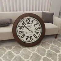 ساعت دیواری