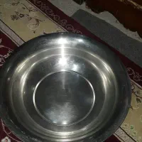 تشت یا لگن استیل دهانه ۴۲ نو زیر قیمت آهنربا نگیر