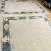 دو عدد فرش در حد نو