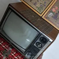 تلوزیون قدیمی سالم سالم گرامافون ژاپنی نوار ریل|تلویزیون و پروژکتور|شیراز, تاچارا|دیوار