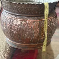 گلدان مسی قلمکاری قدیمی|صنایع دستی و سایر لوازم تزئینی|تهران, هروی|دیوار