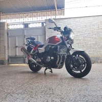 موتور سنگین  cb 1300