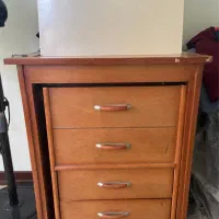 میز چرخ خیاطی صندلی دار کار کرده به قیمت مناسب