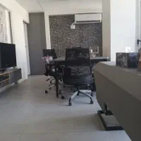 خدماتی و نظافت چی خانم و آقا کلینیک زیبایی