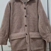 پالتو جدید در حد خیلی نو گرم