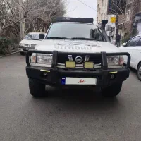 نیسان پیکاپ 86 فول لوازم فابریک 300میلیون لوازم