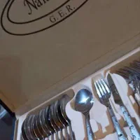 کنسول پایه دار چوبی قاشق و چنگال در حد نو|بوفه، ویترین، کنسول|مشهد, امامیه (شهرک غرب)|دیوار