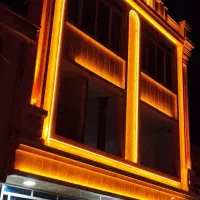 سنگ کاری وکاشی کاری