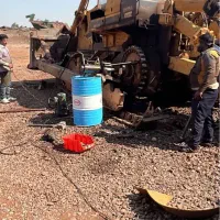 تعمیر چرخ عقب بلدوزر