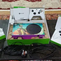 کنسول xbox series s دو دسته بهمراه استند شارژر