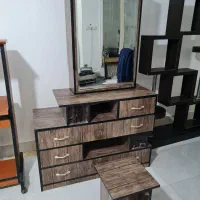 میز  ارایشی