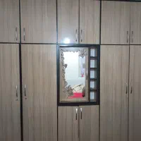 کمد دیواری نو و تمیز کاملا سالم