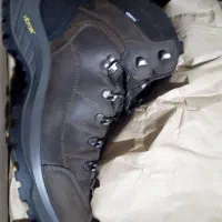 کفش کوه نوردی زیره ویبرام مکینلی