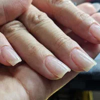 کاشت ناخن ترمیم ناخن ناخنکار حرفه ای|خدمات آرایشگری و زیبایی|تهران, فدک|دیوار