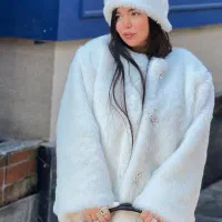 کفتان|لباس|نیشابور, شهرک ولیعصر|دیوار