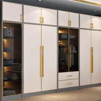نصاب کابینت و پرده هستم