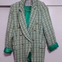 تعدادی پوشاک و کیف در حد نو