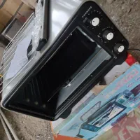 توستر نو ولی شیشه جلوش شکسته