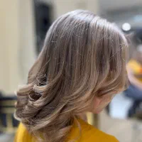 رنگ و لایت /رنگ مو|خدمات آرایشگری و زیبایی|کرج, شاهین‌ویلا|دیوار