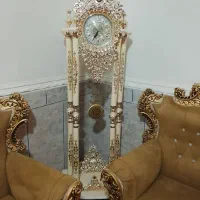 ساعت ایستاده و تاب ریلکس