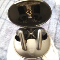 ایرپاد   (هندزفری بیسیم)