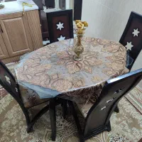 بوفه چوبی چهارطبقه و میز ناهارخوری کاملا سالم|بوفه، ویترین، کنسول|یزد, |دیوار