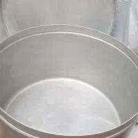 دیگ رویی درب دار