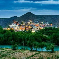 زمین-ویلایی-چم-آسمان