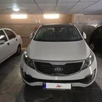 اسپورتیج سفید 2013 معاوضه با E200