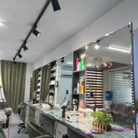 استخدام ناخنکار حرفه ای