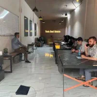 زمین فروشی