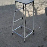 چهار پایه سبک