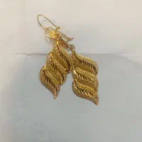 گوشواره وپلاک طلاحدود6گرم